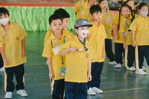 โรงเรียนปรีชานุศาสน์